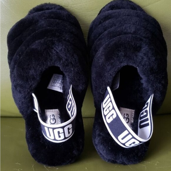 UGG Women's Fluff Yeah Slide Sandals with box - Picture 4 of 5